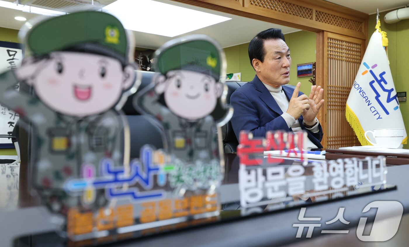 본문 이미지 - 백성현 논산시장이 뉴스1과 인터뷰를 하고 있다. ⓒ News1 김기태 기자