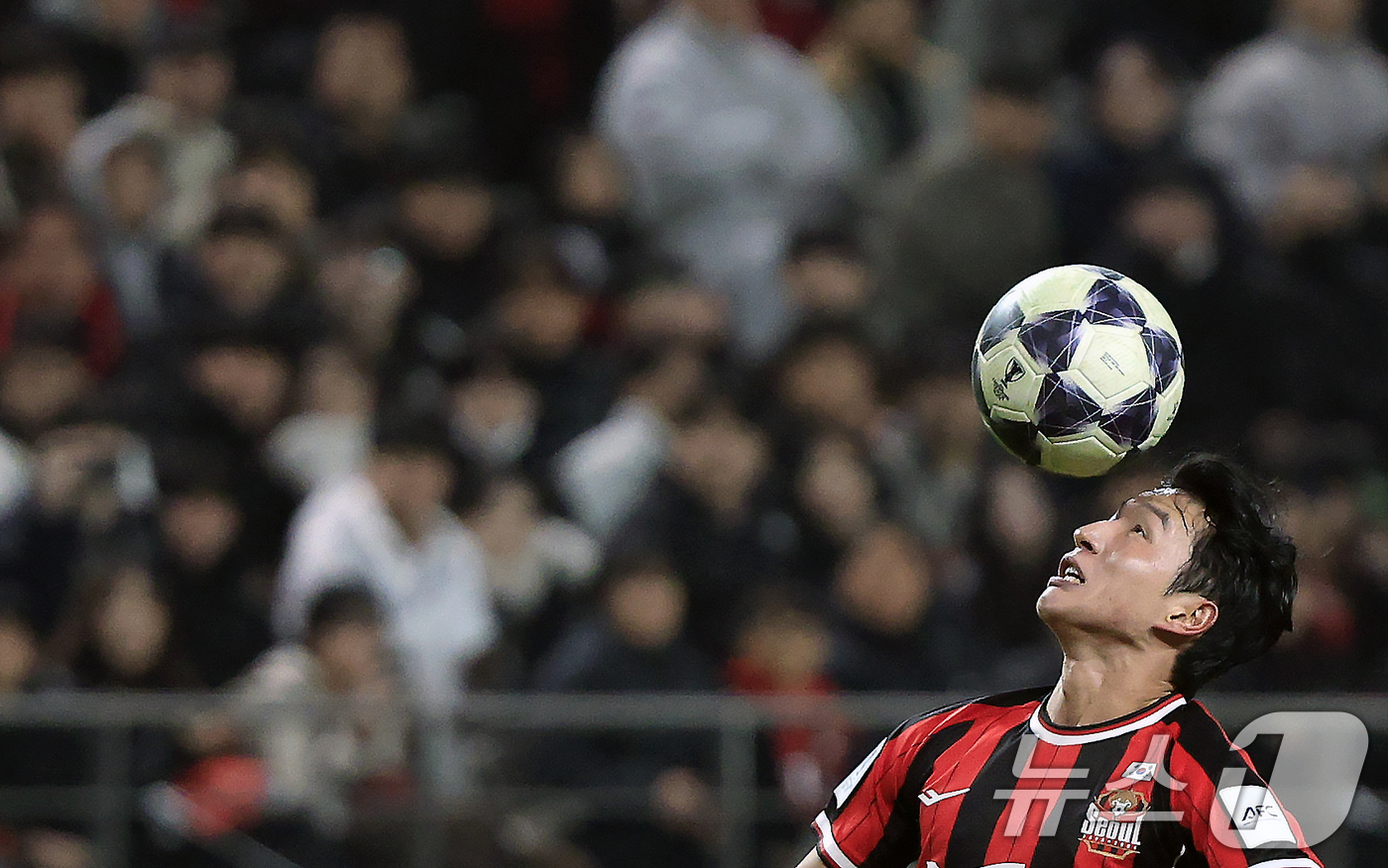 (서울=뉴스1) 박정호 기자 = 10일 오후 서울시 마포구 월드컵로 서울월드컵경기장에서 열린 AFC 챔피언스리그 엘리트(ACLE) 2025/26 리그 스테이지 6차전 FC서울과 멜 …