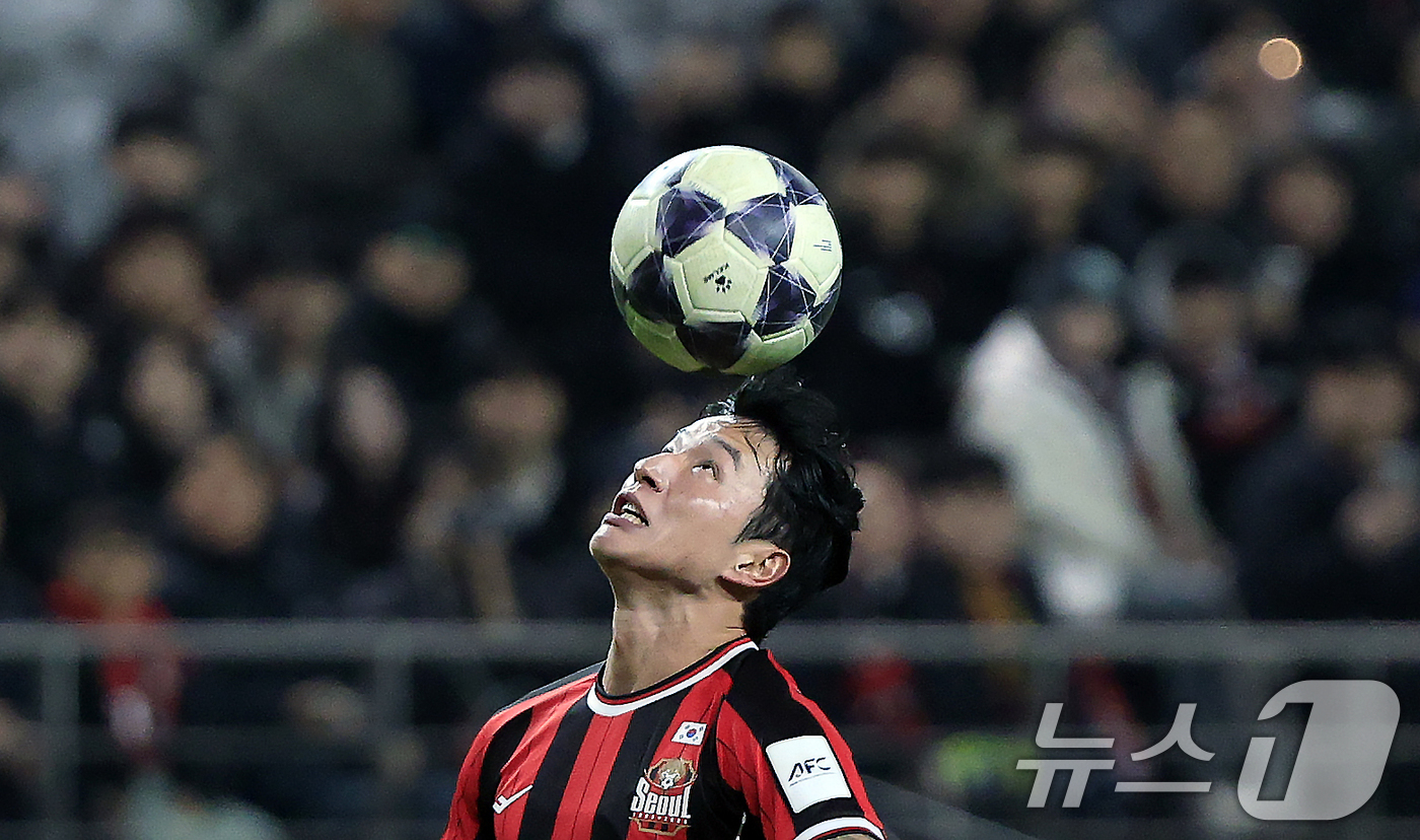 (서울=뉴스1) 박정호 기자 = 10일 오후 서울시 마포구 월드컵로 서울월드컵경기장에서 열린 AFC 챔피언스리그 엘리트(ACLE) 2025/26 리그 스테이지 6차전 FC서울과 멜 …
