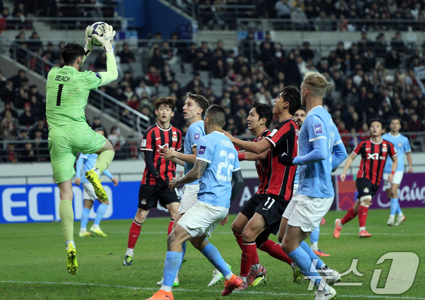 (서울=뉴스1) 박정호 기자 = 10일 오후 서울시 마포구 월드컵로 서울월드컵경기장에서 열린 AFC 챔피언스리그 엘리트(ACLE) 2025/26 리그 스테이지 6차전 FC서울과 멜 …