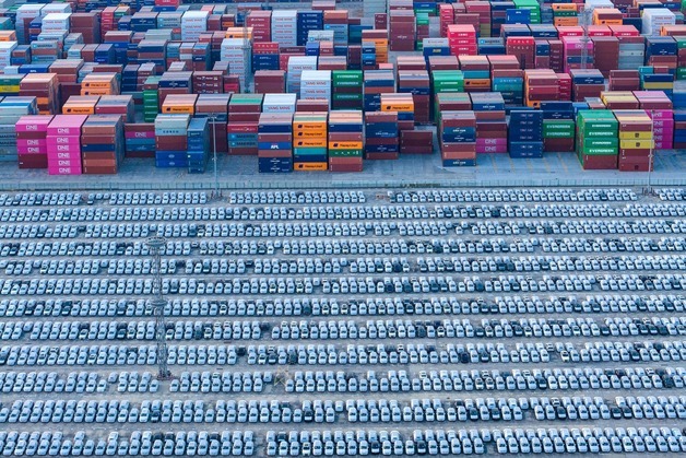 [포토] 수출 기다리는 중국산 자동차들