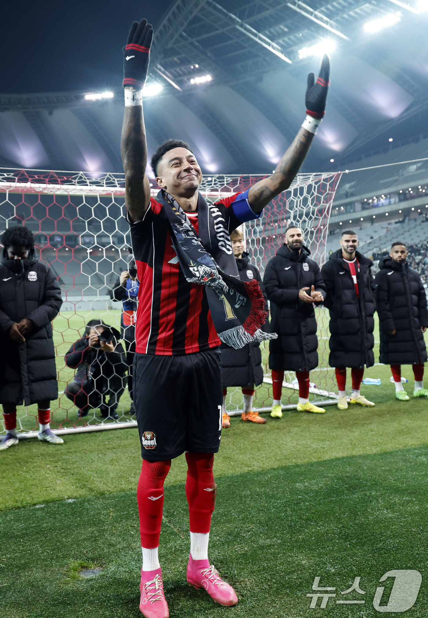 (서울=뉴스1) 박정호 기자 = 10일 오후 서울시 마포구 월드컵로 서울월드컵경기장에서 열린 AFC 챔피언스리그 엘리트(ACLE) 2025/26 리그 스테이지 6차전 FC서울과 멜 …