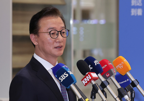 전재수 "서른살 이후 시계 차본 적 없어…돈 시계 안 왔으면 그것으로 끝나"