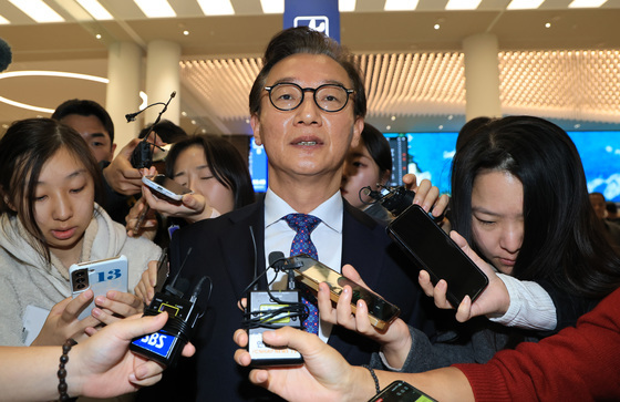 전재수 "금품수수 단언컨대 없어" 정동영 "근거 없는 낭설"(종합)