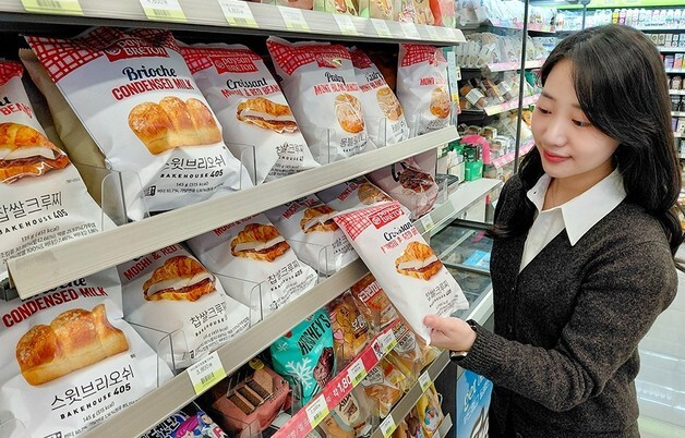 "편의점에 뜬 프랑스 빵"…CU, 페이장브레통 '베이크하우스405' 출시