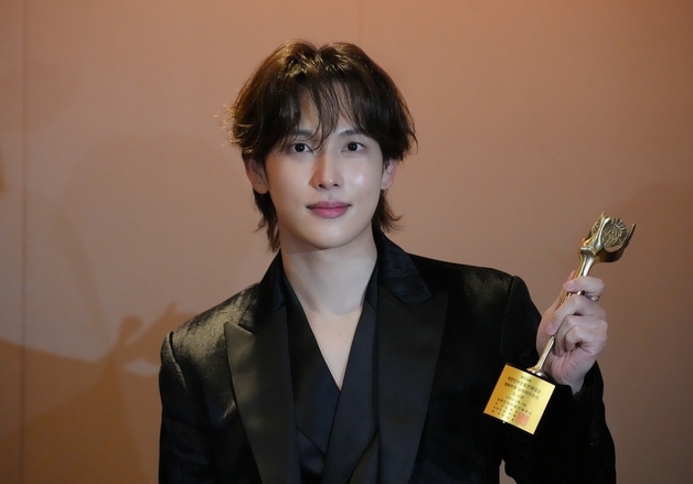 임시완, '사마귀'로 '문화연예대상' 최우수상 "제작진 노고 느꼈다"