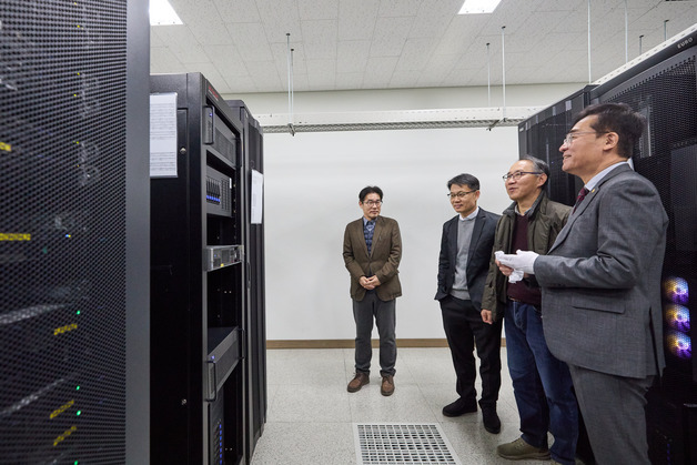 인하대, 캠퍼스형 AI 컴퓨팅 생태계 구축 'AI 데이터센터' 개소