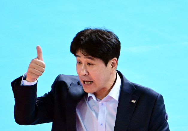 여자배구 선두 도로공사 사령탑 김종민, 여자부 감독 최다승 도전