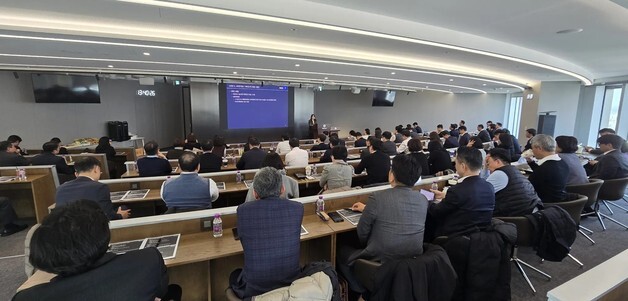 "내년 최우선 과제는 내부통제"…신한투자증권, 직원 교육 실시