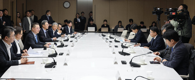 경제8단체 "자사주 소각 의무화, 속도 조절해야"…與에 우려 전달