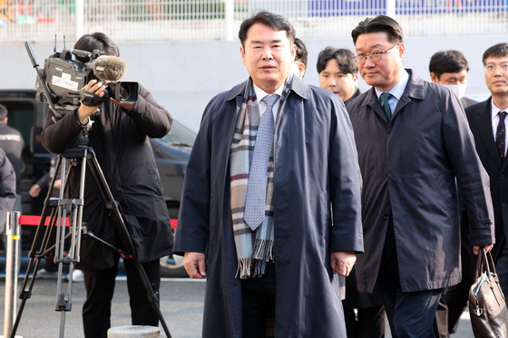 이정선 광주교육감 "정치검찰 책임져야"…교원단체 "사퇴하라"