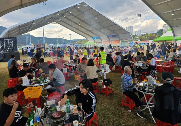 합천황토한우축제, 생산유발효과 82억원…한우 등 매출 12억원