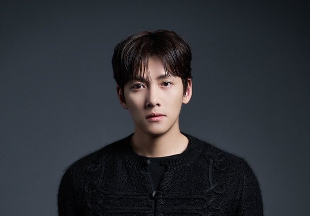 지창욱 "전지현보다 구미호 잘할 사람 없어…로코 호흡 기대" [N인터뷰]