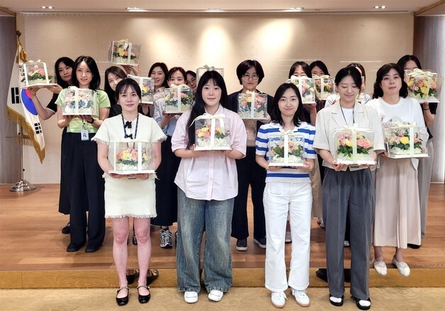 유한양행, 2025년 '원예·버들바게트 봉사단' 연간 활동 마무리