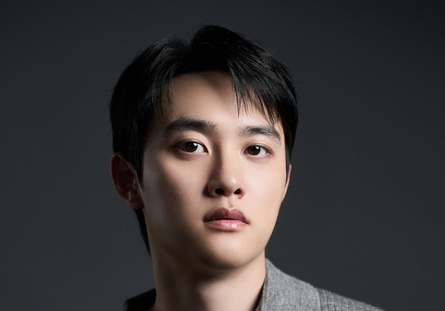 도경수 "절친 김우빈♥신민아 '분홍분홍' 커플…결혼식 못가 아쉬워"