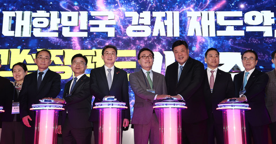 150조 국민성장펀드, 내년 30조 투입…국민참여펀드 6000억 조성(종합)