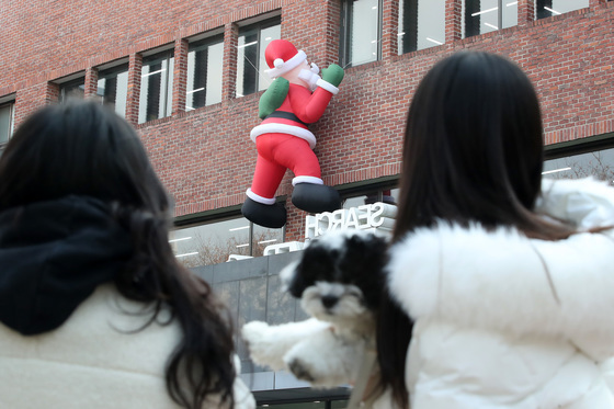 [오늘의 날씨] 대구·경북(12일,금)…찬바람에 기온↓, 낮 6~9도
