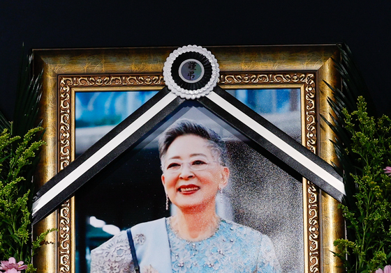 美별세 김지미, 韓충무로에 추모공간…장미희 정혜선 오세훈 조문·李대통령 조화