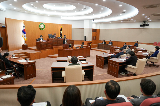 울산 기초의회, 임기 말 해외출장비 '셀프 반납' 움직임