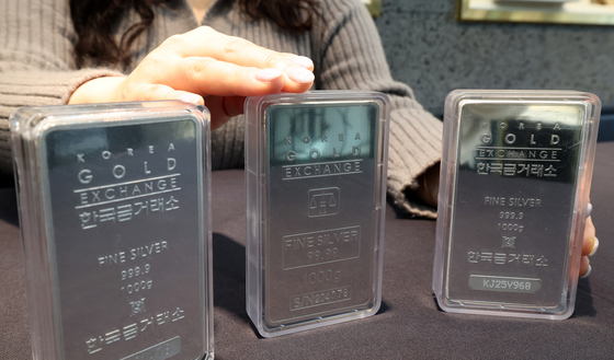 은값, 60달러 돌파 '사상 최고' 경신