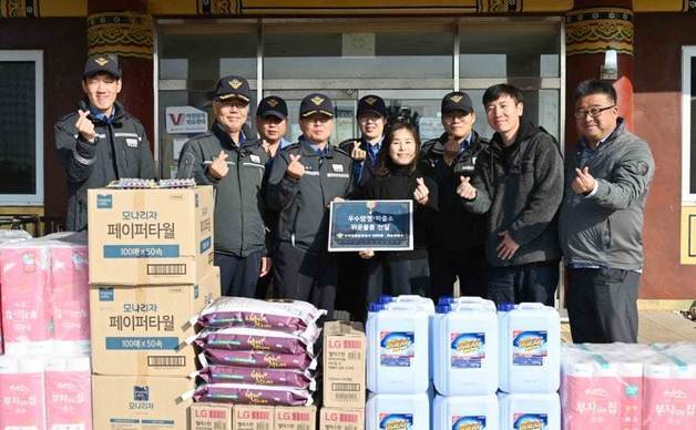 사고 선박 구조·중국 어선 퇴치에 힘쓴 해경 포상금으로 이웃사랑 실천