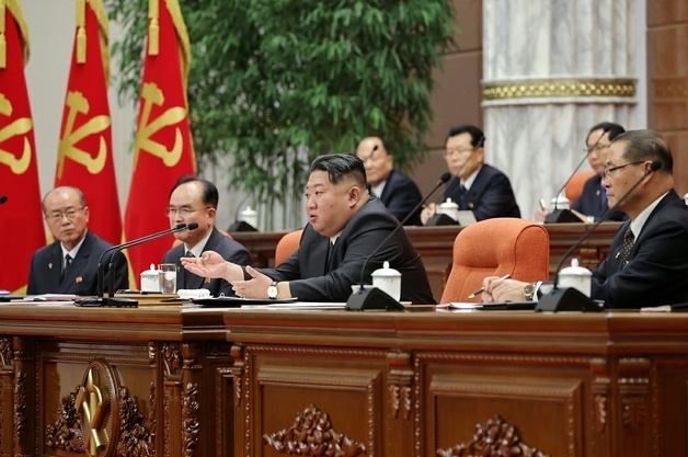 北, 대외 전략 침묵하며 전원회의 종료…'당 규약' 손질 예고(종합)