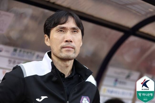 부임 5개월만에…김길식 충북청주FC 감독 사퇴 배경에 관심