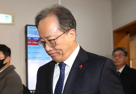 '해직교사 특채 지시' 김석준 부산교육감, 1심서 직위 박탈형