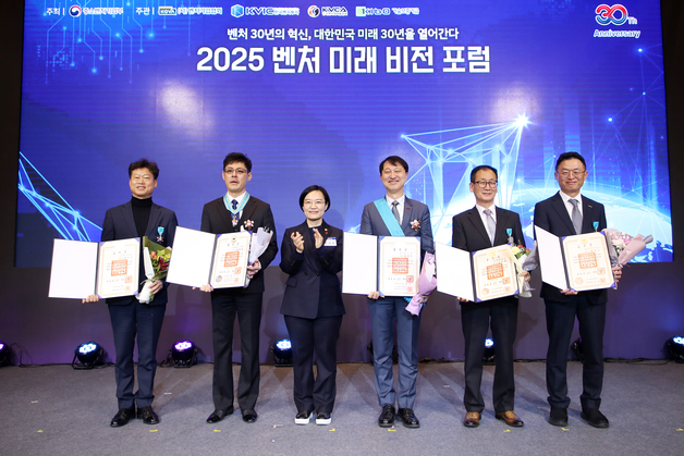 박태훈 넥스틴 대표, 벤처·창업 진흥 유공 금탑산업훈장 수상