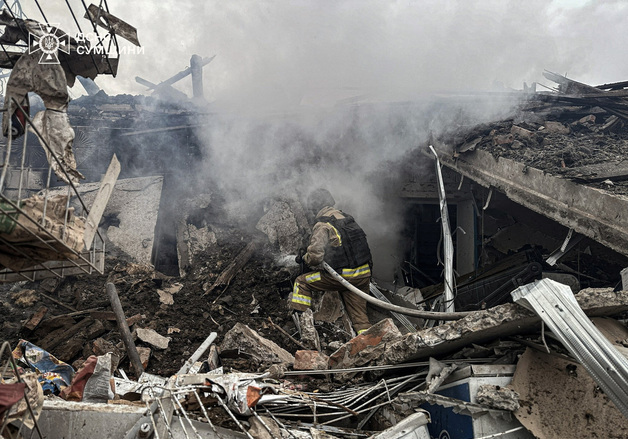 우크라, 장거리 드론 띄워 러 전투기 집중타격…성탄절 공습 차단