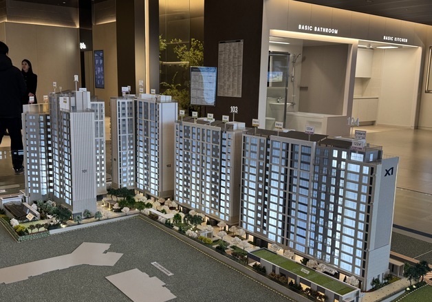 [르포]'10억 로또' 역삼센트럴자이…"입지 만족하지만 분양가는 부담"