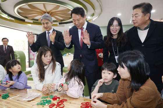 서울키즈플라자 찾은 오세훈 시장