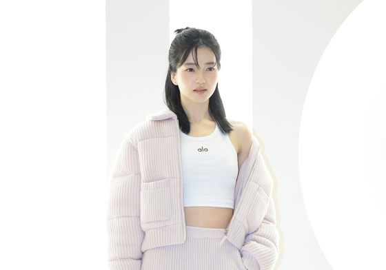 김태리, 복근 노출