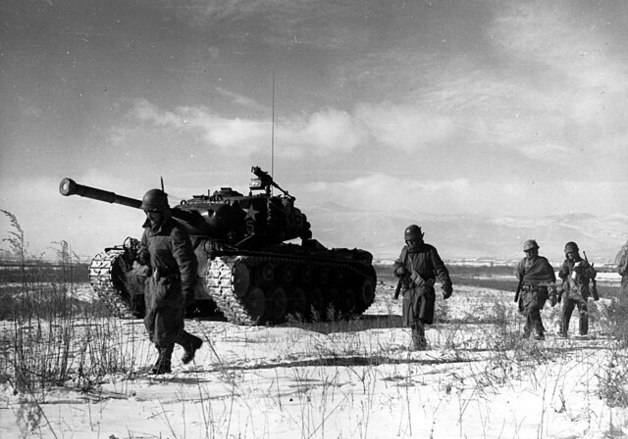 혹한 속 '위대한 후퇴' 장진호 전투 종료 [김정한의 역사&오늘]