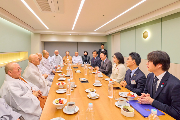 사전 차담 참석한 김혜경 여사
