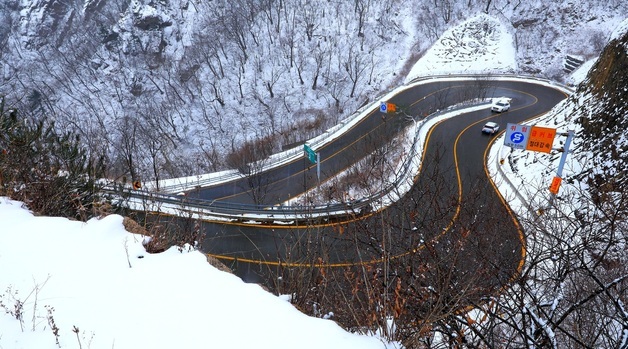 [오늘의 날씨] 강원(14일, 일)…새벽까지 내륙·산지 많은 눈