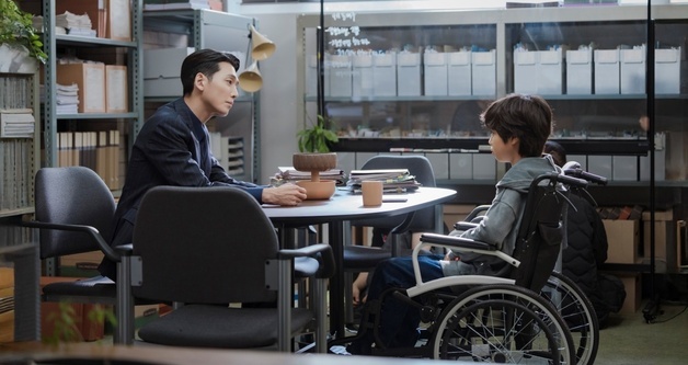 '프로보노' 소년 의뢰인 등장…정경호 얼어붙게 한 상상 초월 의뢰