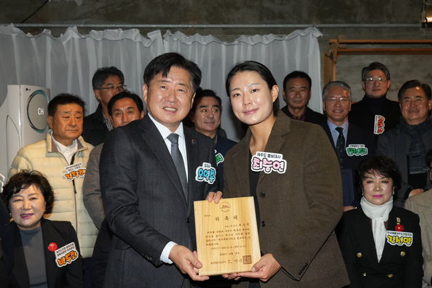 '피지컬 아시아' 우승 한국대표 크로스핏 선수 최승연 제주도 홍보대사 위촉