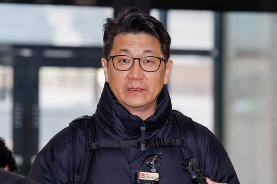 두 번째 참고인 조사 출석하는 문지석 부장검사