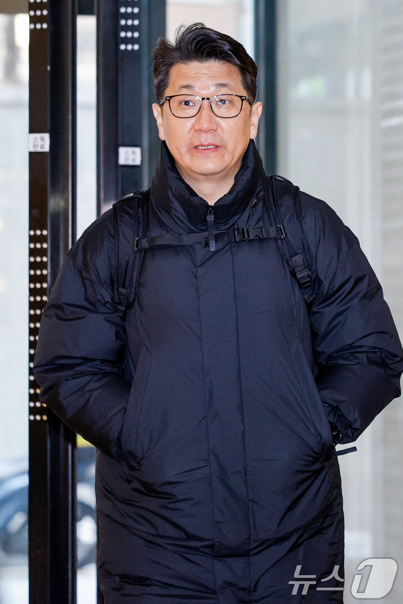 (서울=뉴스1) 안은나 기자 = 문지석 광주지검 부장검사가 14일 오전 서울 서초구 안권섭 특별검사팀 사무실에서 '쿠팡 일용직 노동자 퇴직금 미지급 사건' 관련 참고인 신분으로 두 …