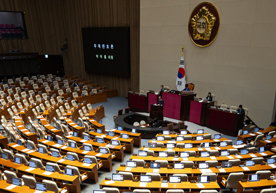 무제한토론 이어지는 본회의장