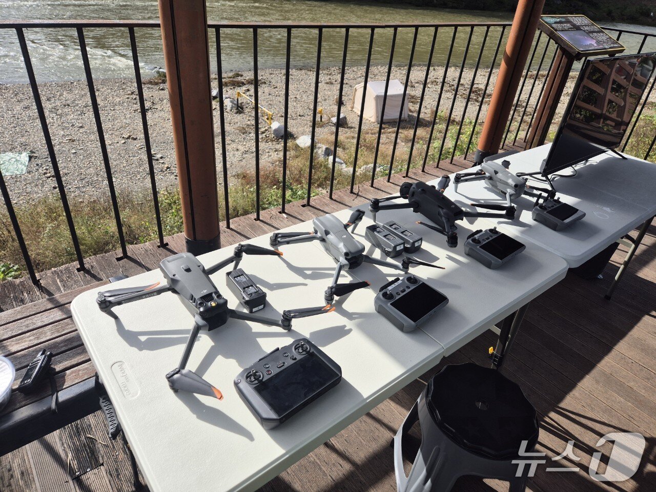 본문 이미지 -  충주경찰서 드론 자율방범대 드론 장비.&#40;충주경찰서 제공. 재판매 및 DB금지&#41;/뉴스1