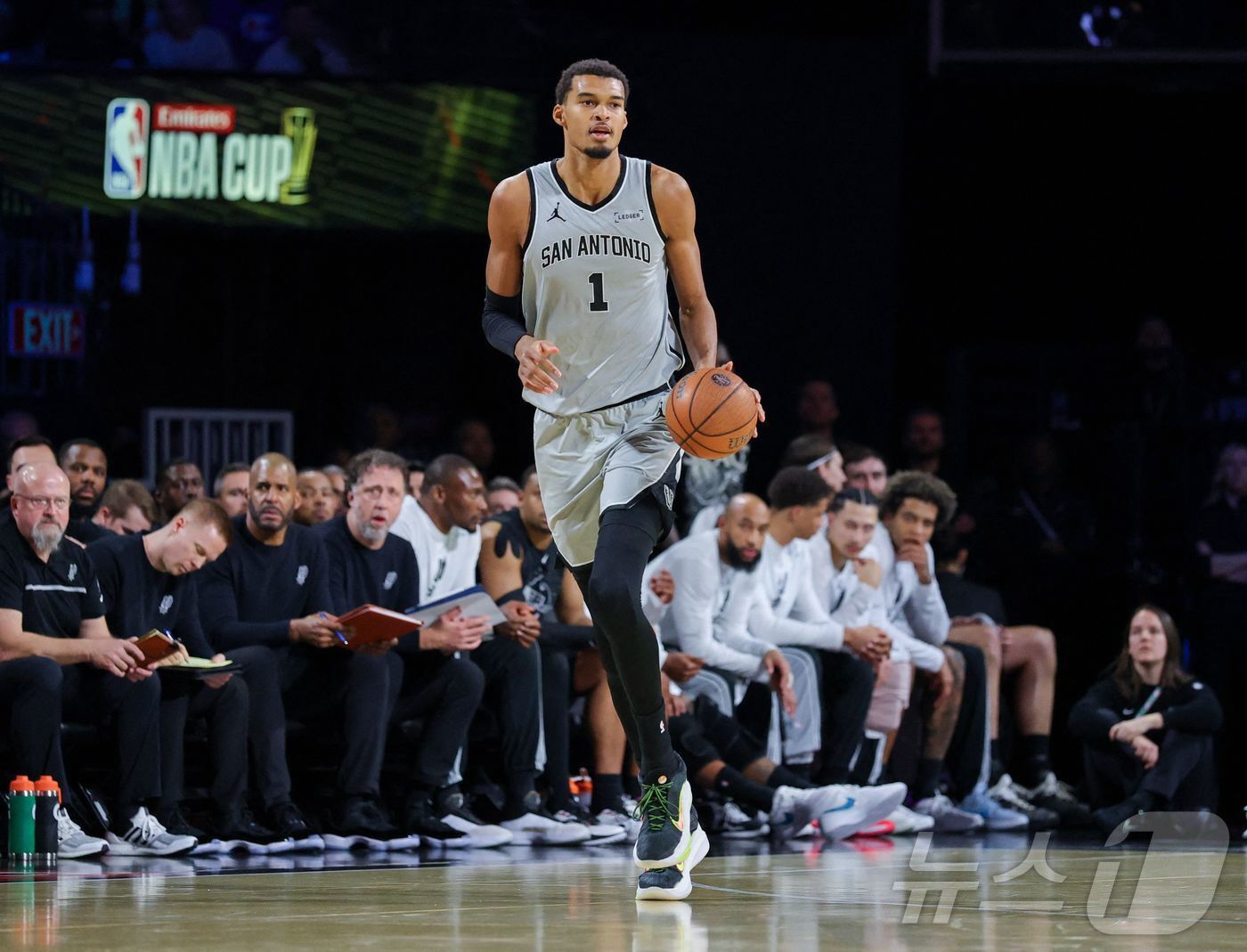 본문 이미지 - NBA 샌안토니오 빅터 웸반야마. ⓒ AFP=뉴스1