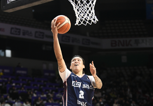 '최준용 컴백쇼' KCC, '천적' 정관장 꺾고 3연승 질주