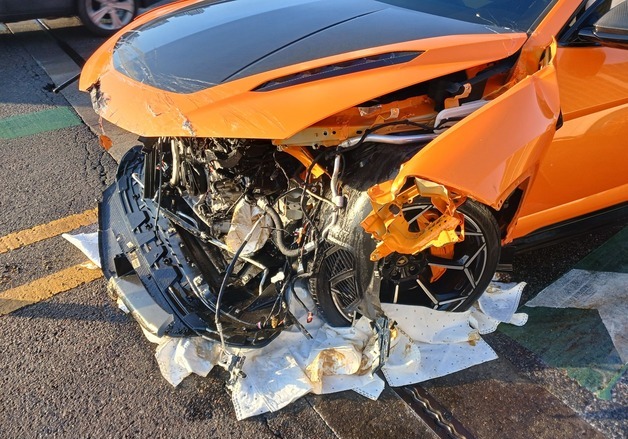 인천대로서 '중앙선 침범' 람보르기니 4중 추돌