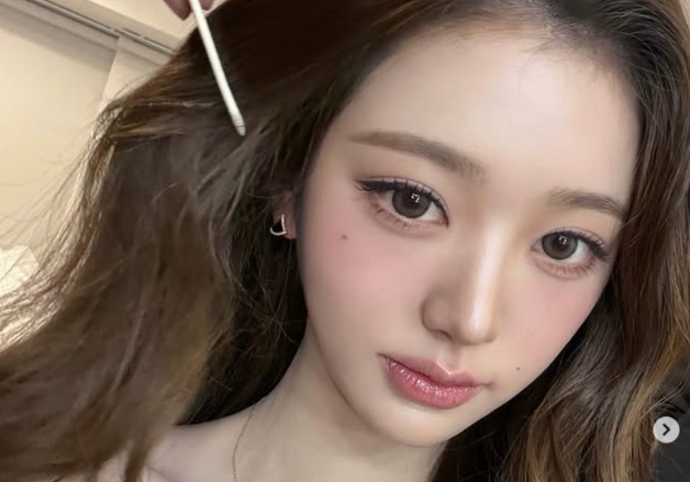 장원영, 볼륨감 넘치는 몸매에 인형 미모…바비 그 자체 [N샷]