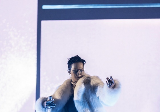 지드래곤 "내년이면 빅뱅 20주년…4월부터 워밍업 시작" [N현장]