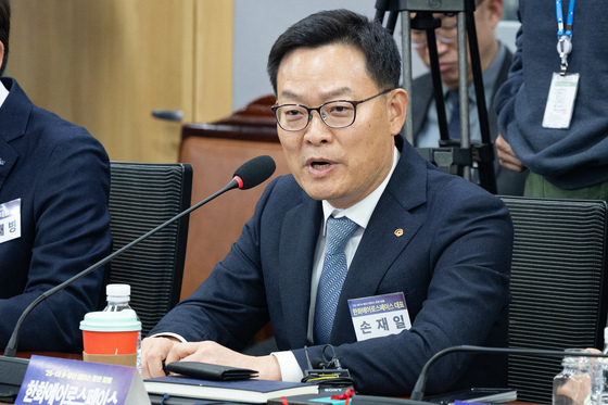 한화시스템, 지상·해양·우주 AI로 잇는다…"초연결 설루션 기업 도약"