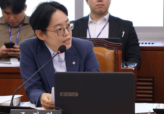 "최근 5년6개월간 뇌·심혈관 질환 산재 사망자 2407명…택배업 1.9%"