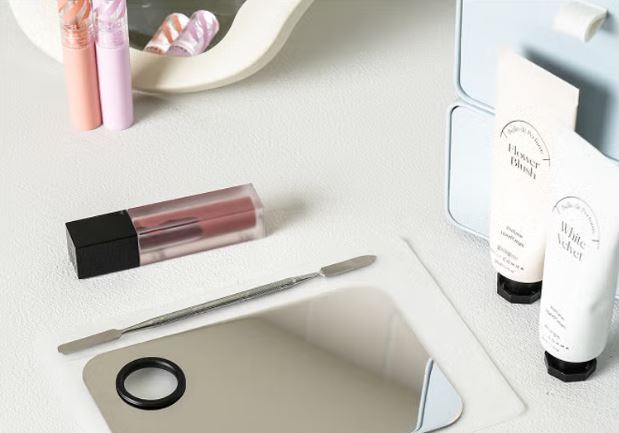 다이소, '뷰티소품 기획전' 진행…메이크업 소품 30종 선봬